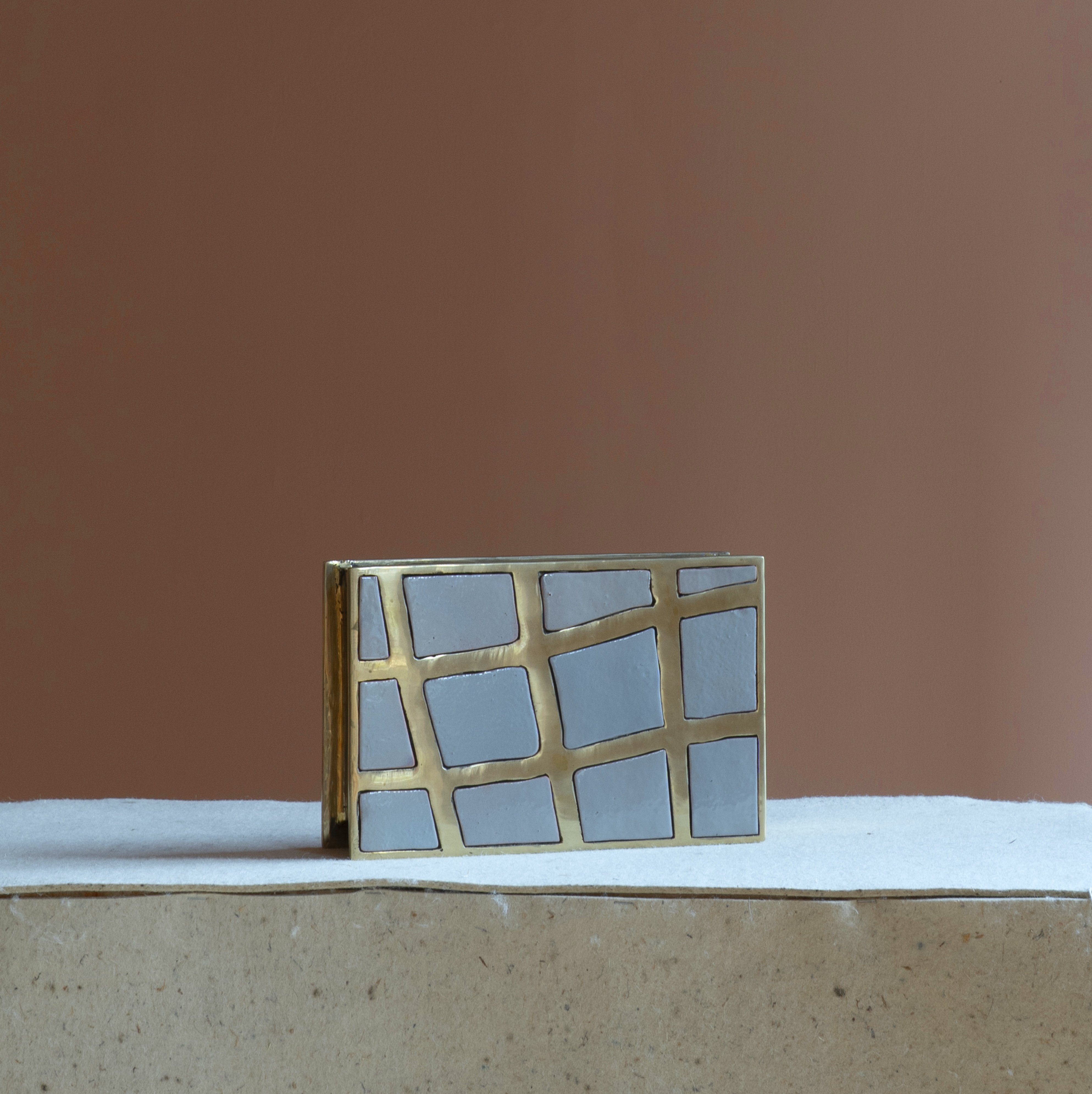 Lahar Vase (Wide) image number 3